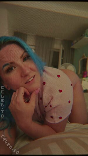 0nixchan Nude Leaked Photo #35