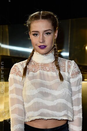 Adèle Exarchopoulos Nude Leaked Photo #11