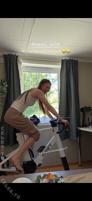 Affe auf Bike Nude Leaked Photo #112
