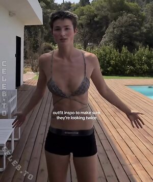 aleandrafrerk / ale4ndra Nude Leaked Photo #44