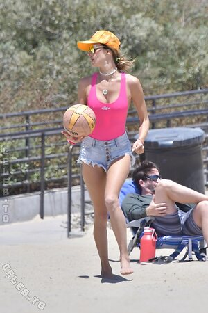 Alessandra Ambrosio Nude Leaked Photo #894