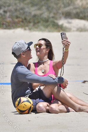 Alessandra Ambrosio Nude Leaked Photo #989