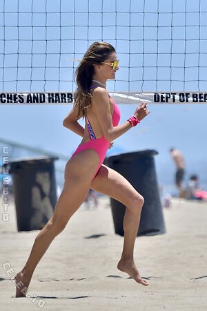 Alessandra Ambrosio Nude Leaked Photo #991