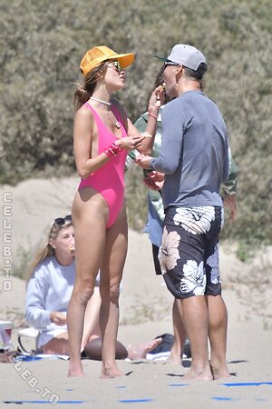 Alessandra Ambrosio Nude Leaked Photo #1006