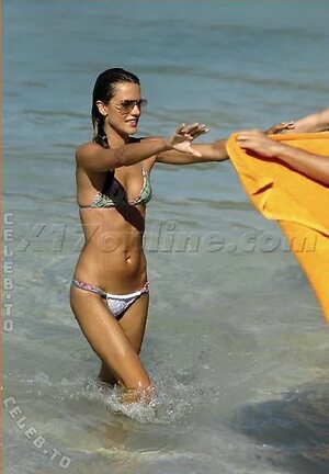 Alessandra Ambrosio Nude Leaked Photo #1185