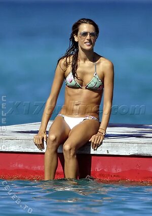 Alessandra Ambrosio Nude Leaked Photo #1188