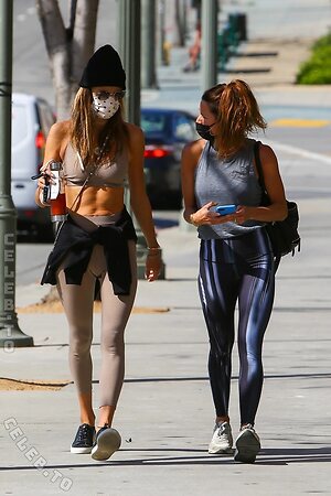 Alessandra Ambrosio Nude Leaked Photo #1226