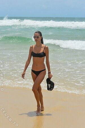 Alessandra Ambrosio Nude Leaked Photo #1568
