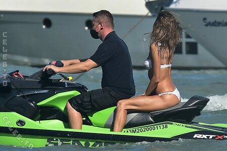 Alessandra Ambrosio Nude Leaked Photo #1661