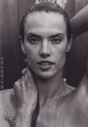 Alessandra Ambrosio Nude Leaked Photo #1787