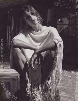 Alessandra Ambrosio photo