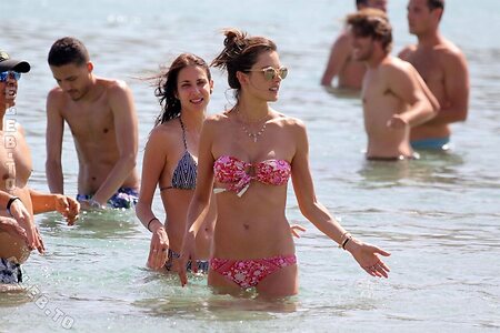 Alessandra Ambrosio Nude Leaked Photo #2354