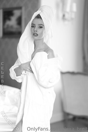 Alexa Breit Nude Leaked Photo #436