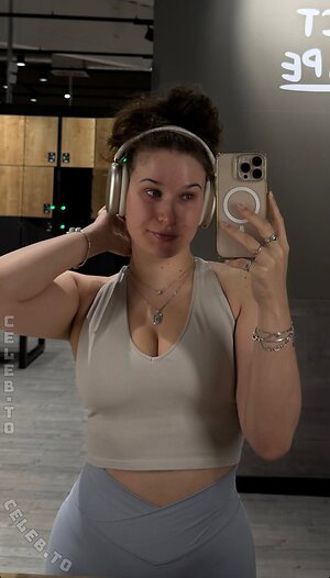 Alexandra.Ohrem Nude Leaked Photo #12