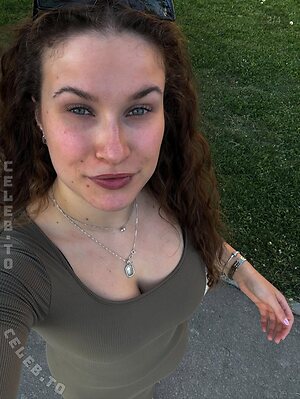 Alexandra.Ohrem Nude Leaked Photo #21