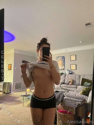 Alexisaevans Nude Leaked Photo #520
