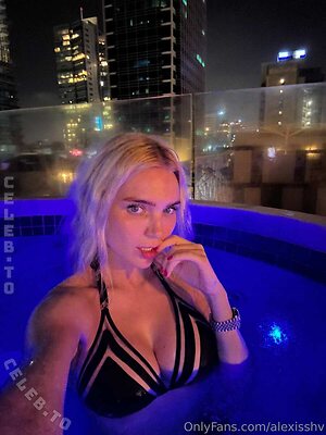 Alexisshv Nude Leaked Photo #171