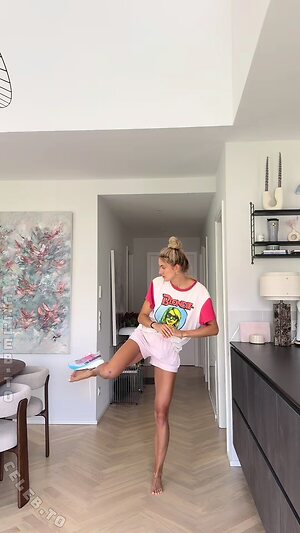 Alica Schmidt Nude Leaked Photo #313
