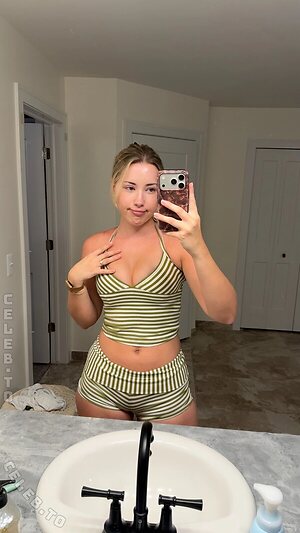 Alice pineapplebrat Nude Leaked Photo #181