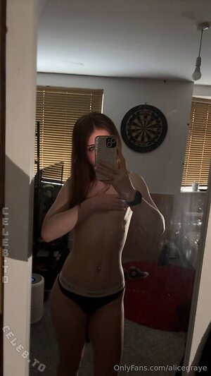 alicegraye photo