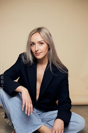 Alicia Joe Nude Leaked Photo #4