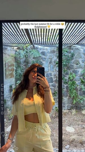 Alina Marzi Nude Leaked Photo #20