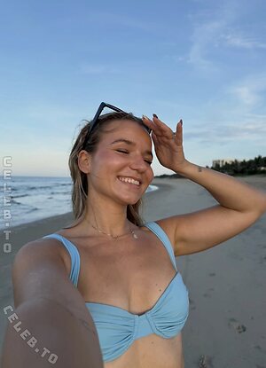 Alina Wachinger Nude Leaked Photo #72