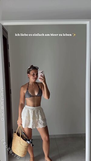 Alina Wachinger Nude Leaked Photo #110