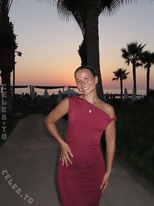 Alina Wachinger Nude Leaked Photo #147