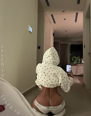 alina.garage Nude Leaked Photo #19
