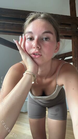 Alizee Talk Nude Leaked Photo #39
