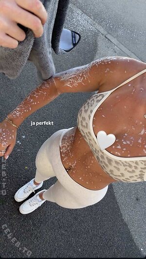 Alysa Ruppert Nude Leaked Photo #147
