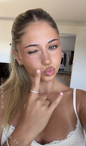 Alysa Ruppert Nude Leaked Photo #398