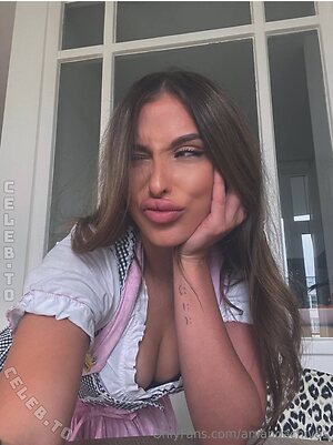 Amanda Chivas Nude Leaked Photo #14