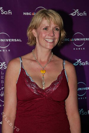 Amanda Tapping Nude Leaked Photo #10