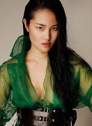 Amanda Yu Nude Leaked Photo #2