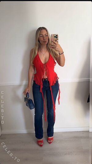 amanda.c.emilia Nude Leaked Photo #98
