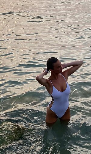 Amelie Manzoli Nude Leaked Photo #60