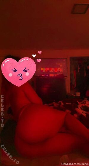 Amxnduh Nude Leaked Photo #12