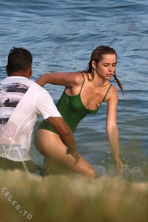 Ana De Armas Nude Leaked Photo #121