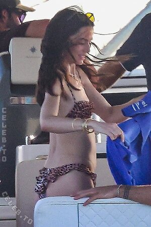 Ana De Armas Nude Leaked Photo #239