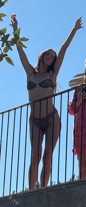 Ana De Armas Nude Leaked Photo #243