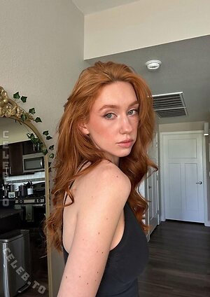 Ana Saia Nude Leaked Photo #4