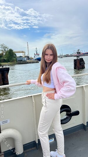 Angelina_Dehlow Nude Leaked Photo #22