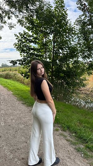 Angelina_Dehlow Nude Leaked Photo #42