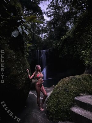 Anja.bnsh Nude Leaked Photo #40