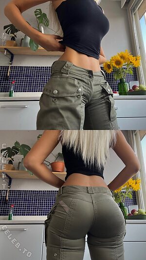annagretaaaa Nude Leaked Photo #28