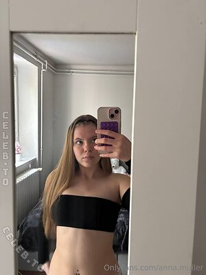 anna.muller Nude Leaked Photo #14