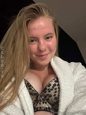 anna.muller Nude Leaked Photo #105
