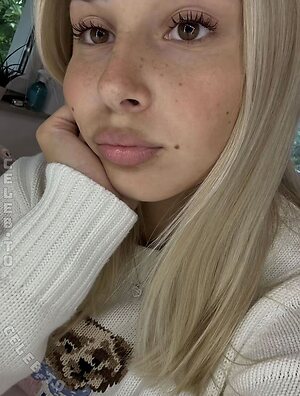 Anna.scll Nude Leaked Photo #11